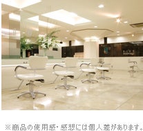HAIR DIMENSION店内