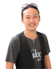 ヘア＆メイクアップアーティスト山形栄介さん