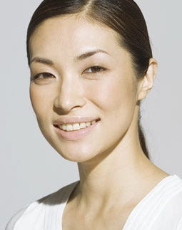 モデル 水越 日麻さん