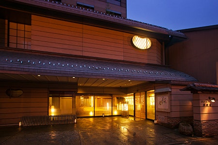 本陣平野屋　花兆庵