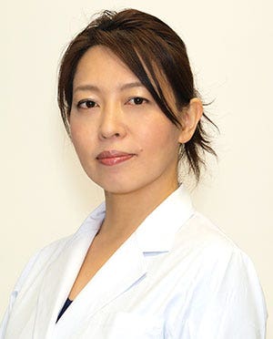 新生暁子さん