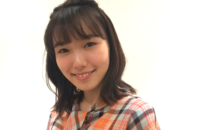 【大型配送タイプ】飯豊まりえさん掲載ページ（A3サイズ配送）#5773 Be yourself Vol.3 飯豊 まりえさん｜ライスフォース＜公式